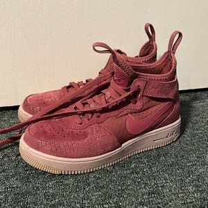 Nike Maroon High Rise Size 6
